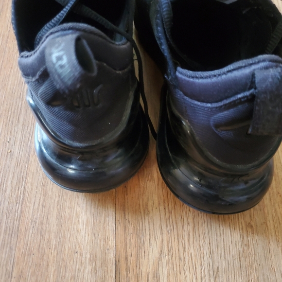 Nike air 270 black sneakers siize 4Y - Picture 5 of 7